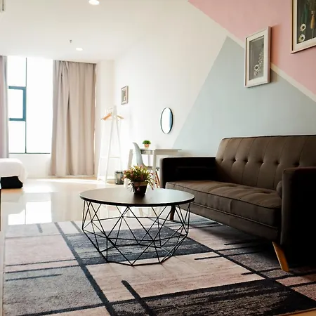 Itcc Manhattan Suites By Calvin Donggongon Exterior photo