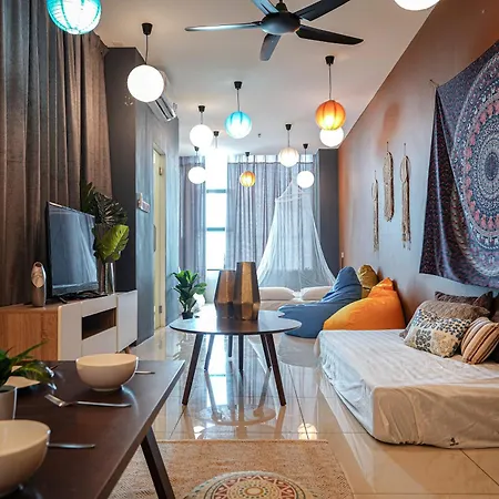 Itcc Manhattan Suites By Calvin Donggongon Exterior photo