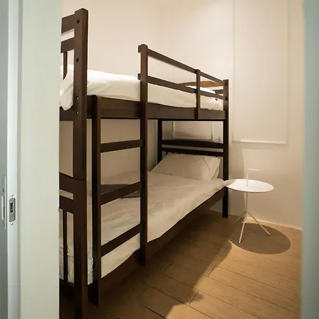 Itcc Manhattan Suites By Calvin Donggongon Exterior photo