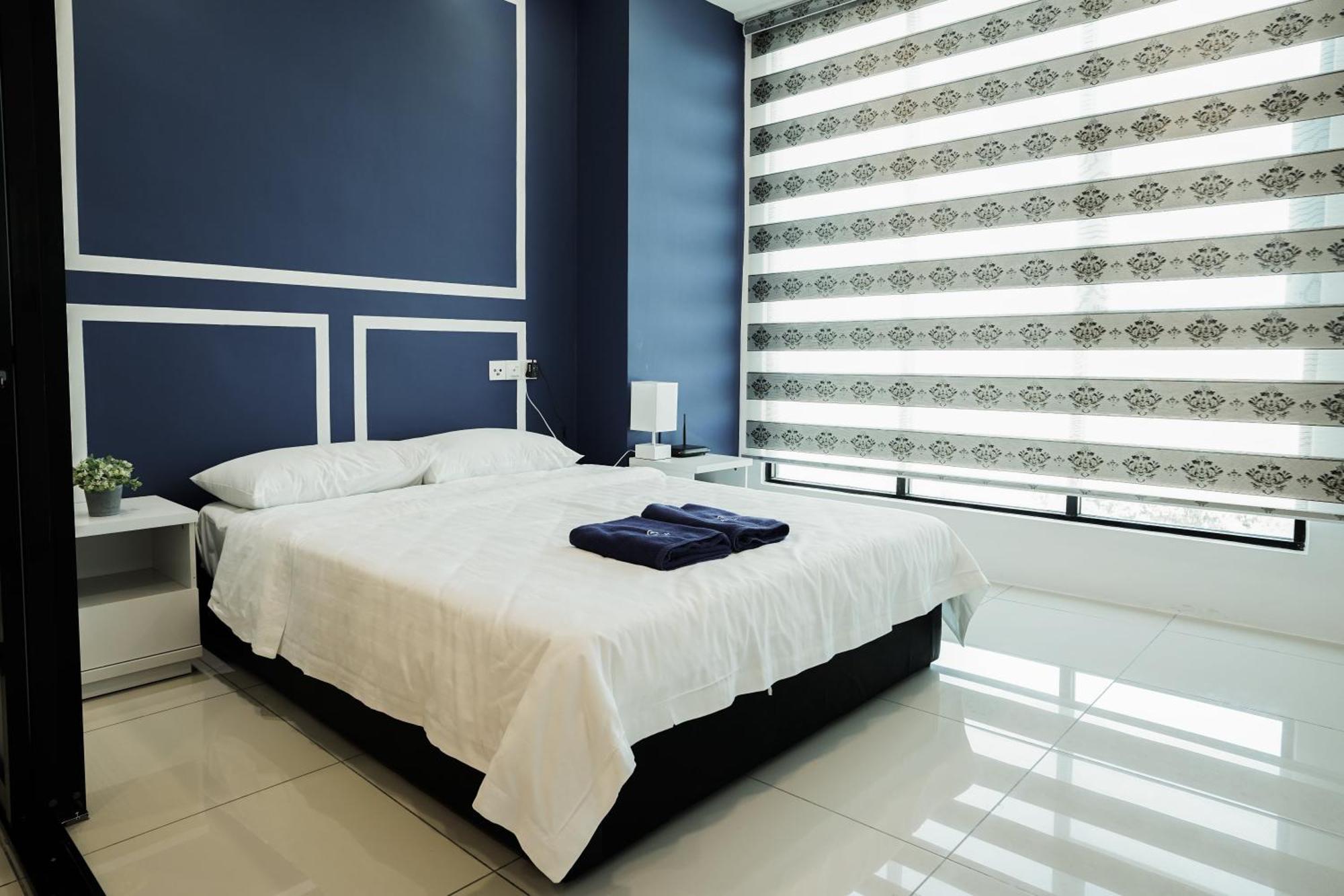 Apartment Itcc Manhattan By Calvin Donggongon