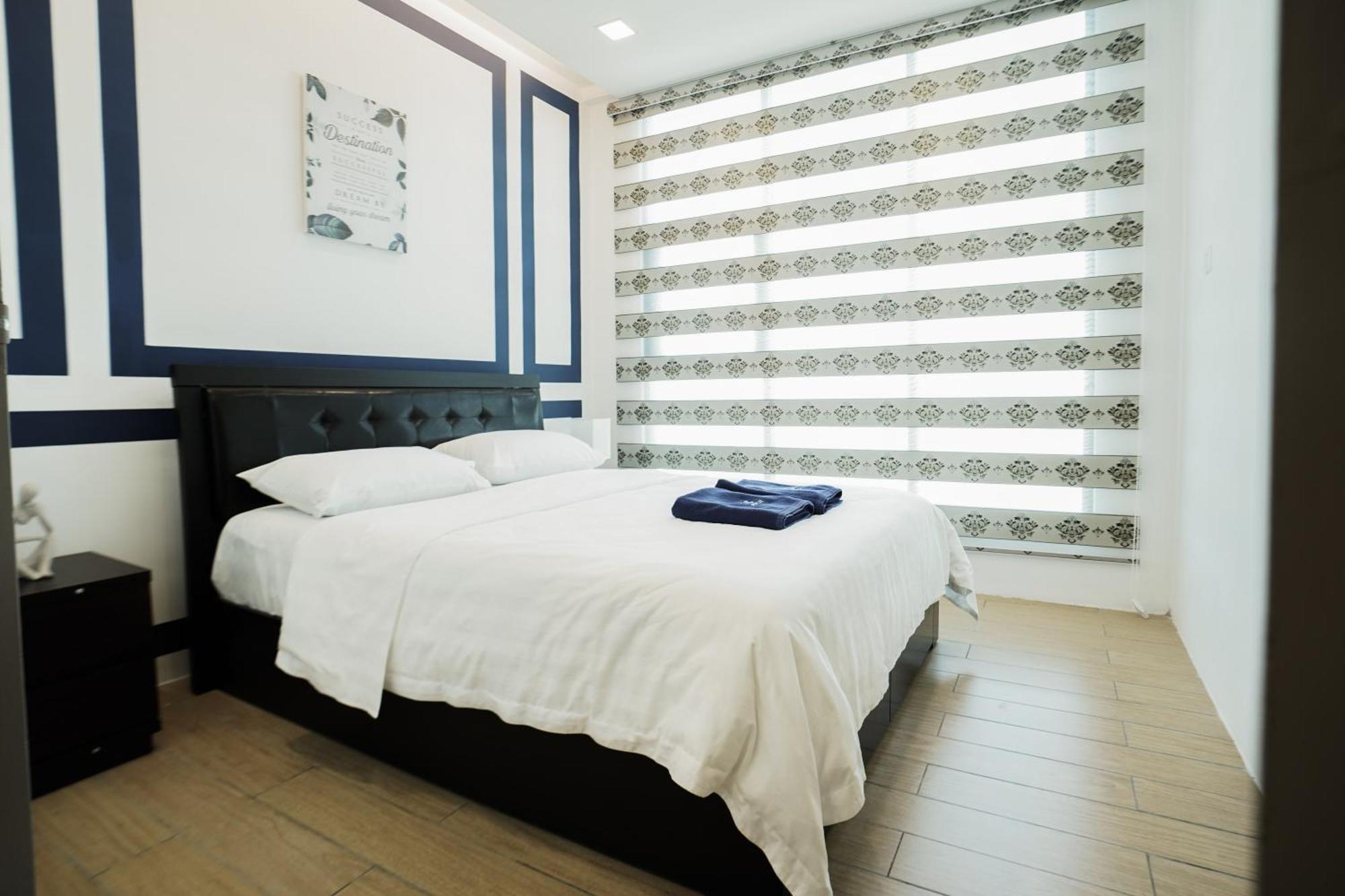 Apartment Itcc Manhattan By Calvin